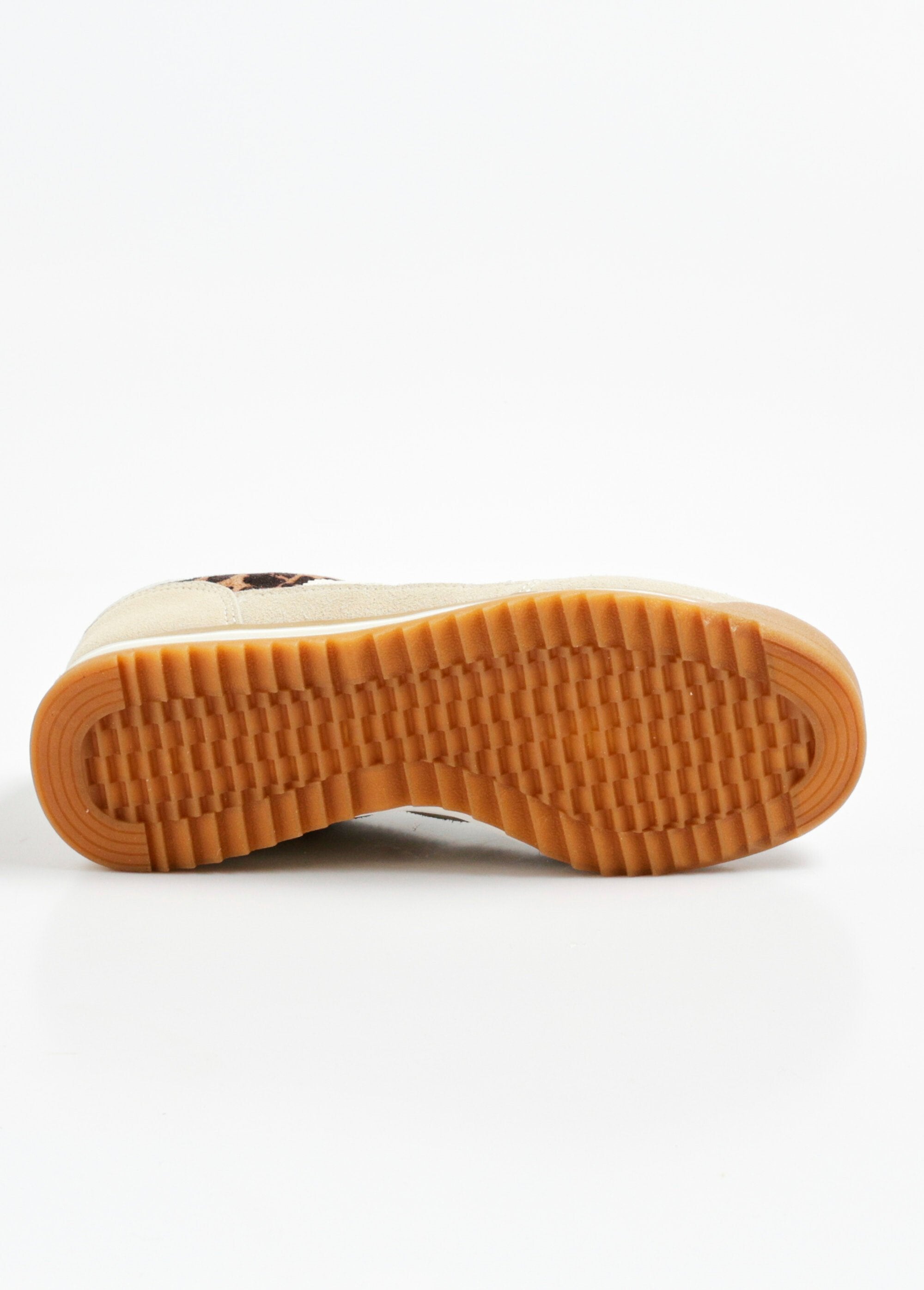 Suede-look_wedge_sneakers_Leopard_UN1_slim