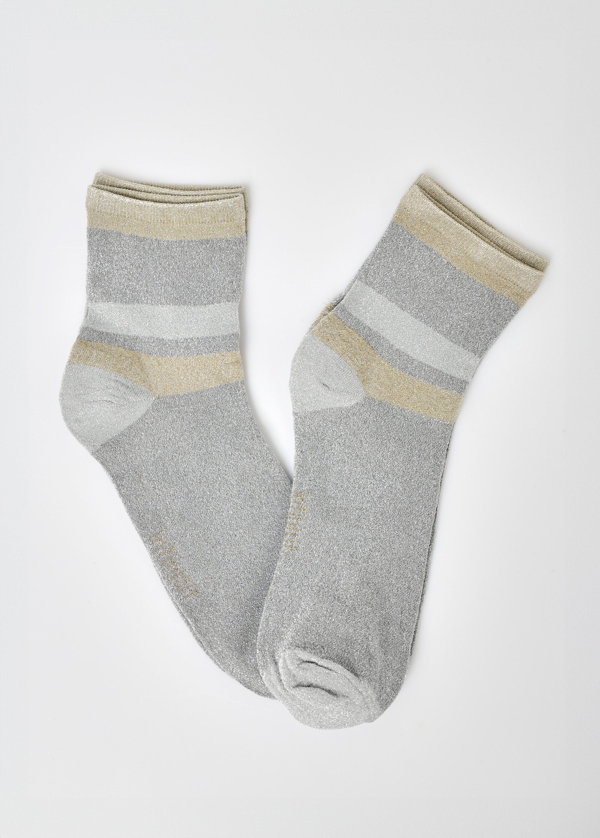 Pack_of_2_metallic_line_socks_Gray_FA1_slim