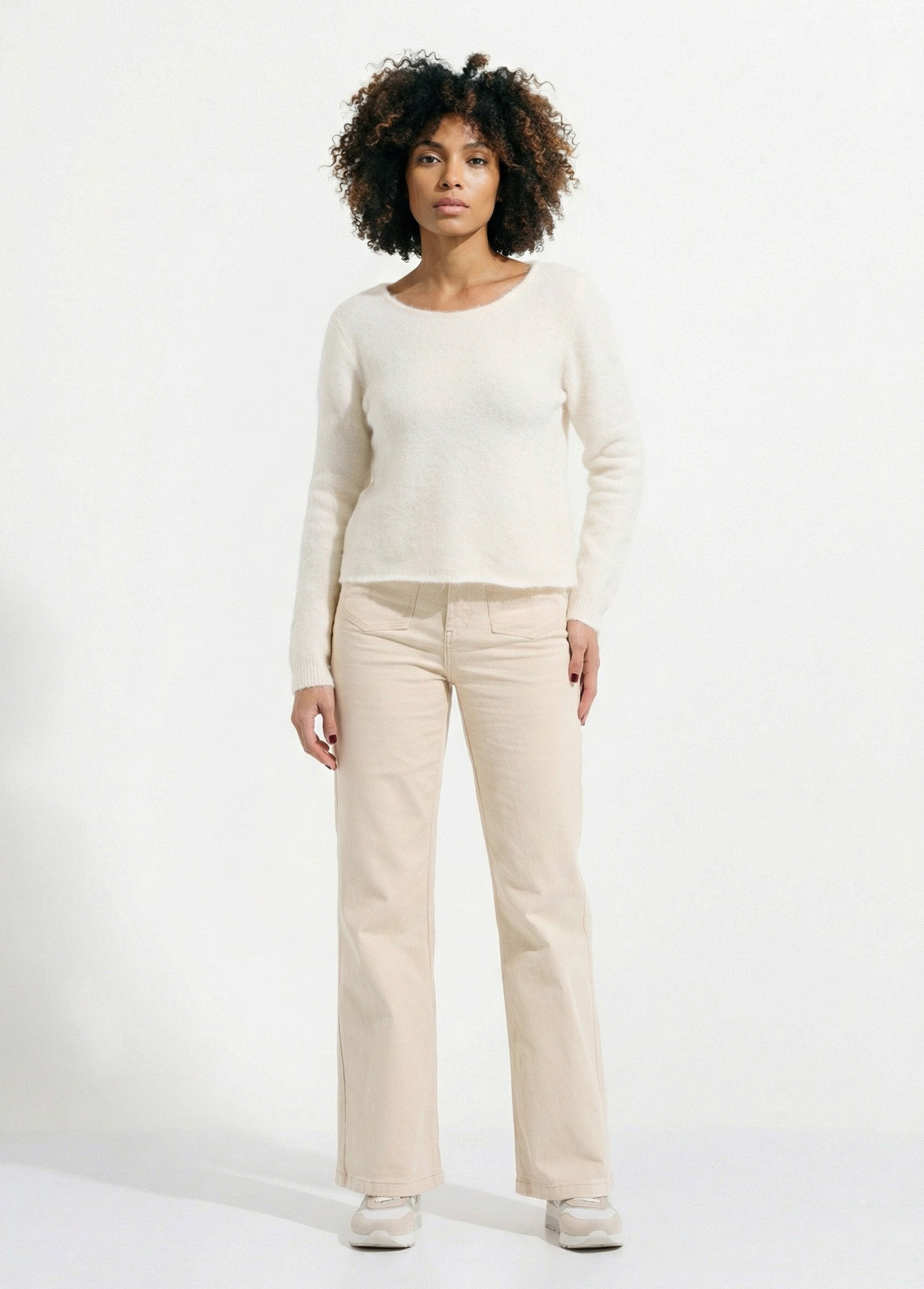 Pull_avec_laine_et_détail_dentelle_dos_Ecru_SF1_slim