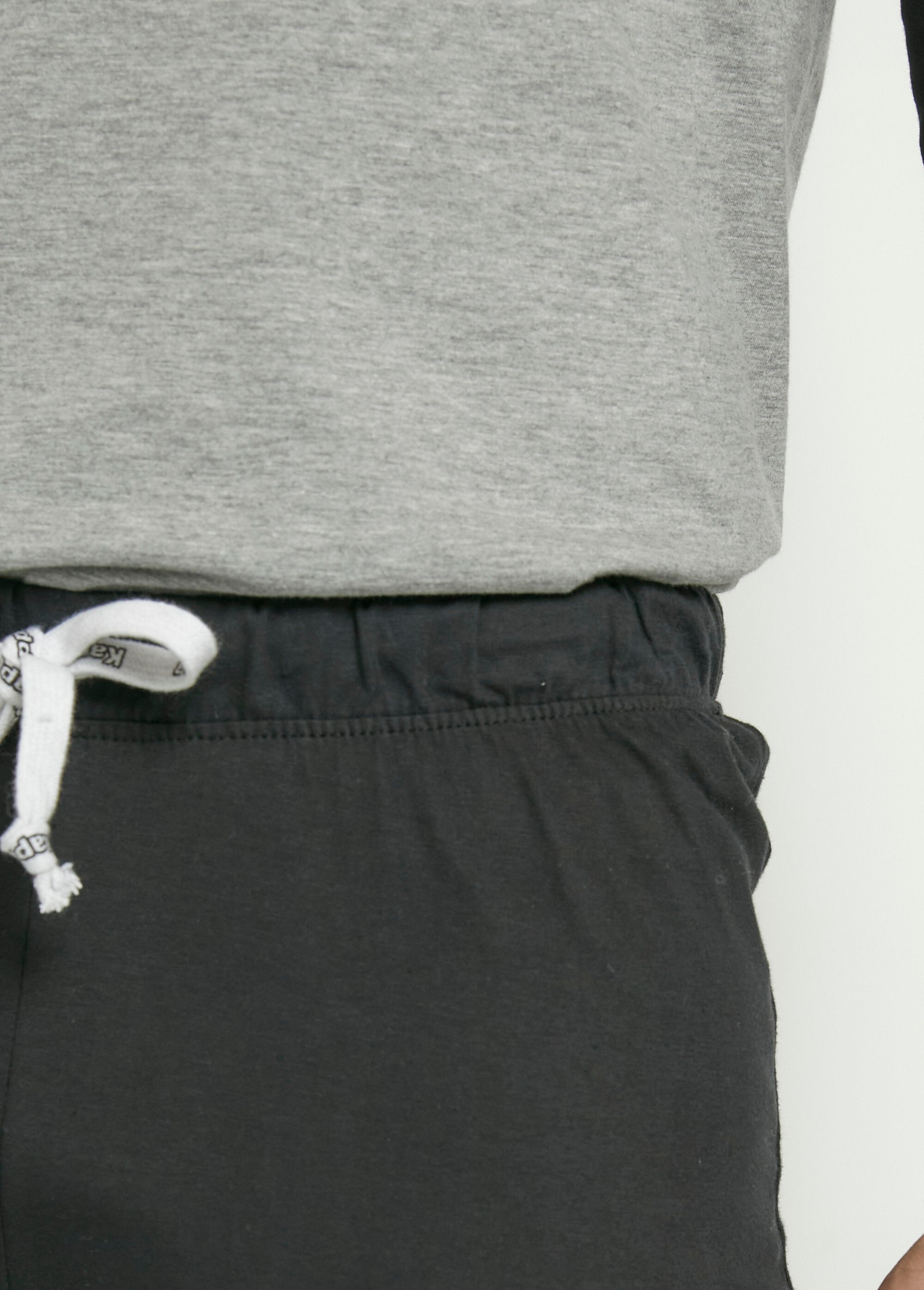 Long_cotton_pajamas_with_placed_logo_Black_DE2_slim