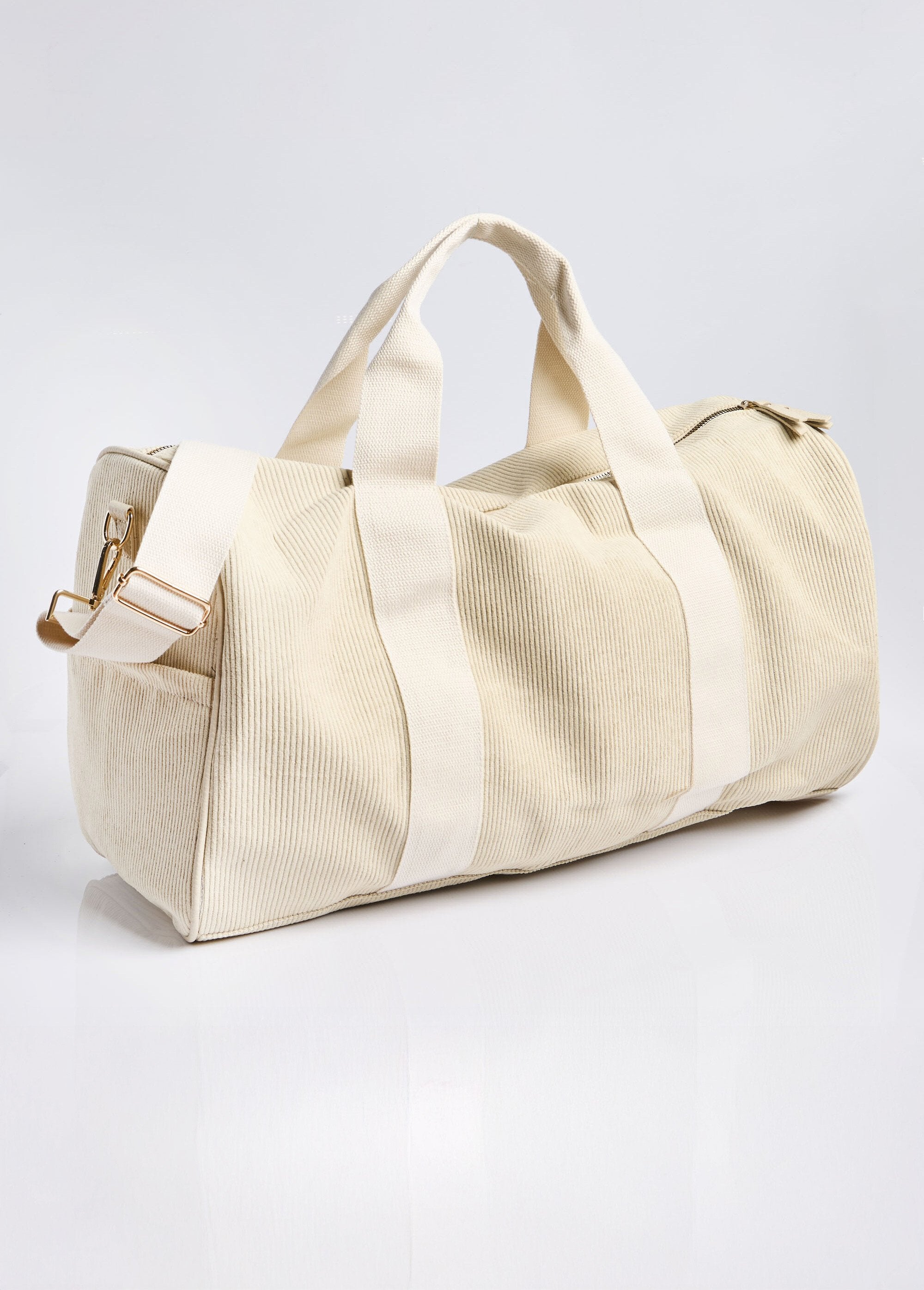 Corduroy_duffel_bag_Ecru_DO1_slim