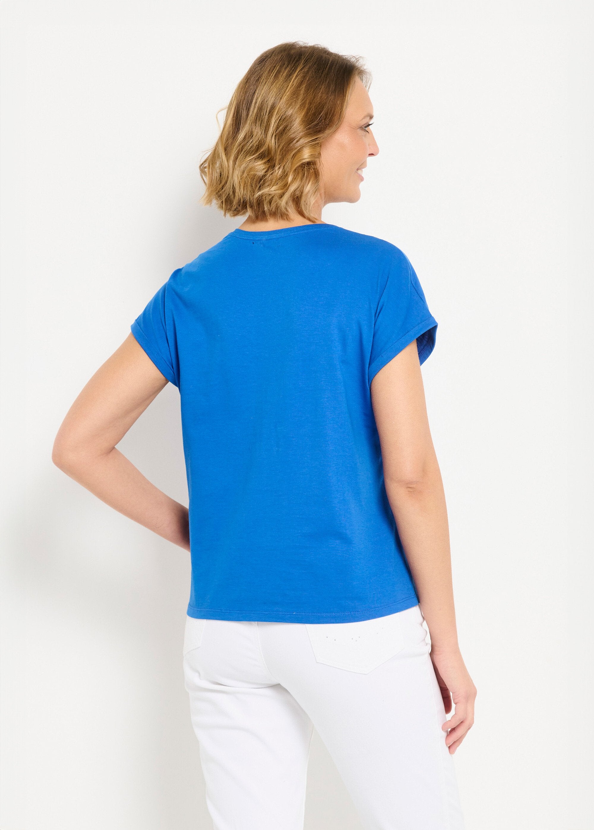 Plain_cotton_t-shirt_with_short_sleeves_and_sequins_Hard_blue_DO1_slim