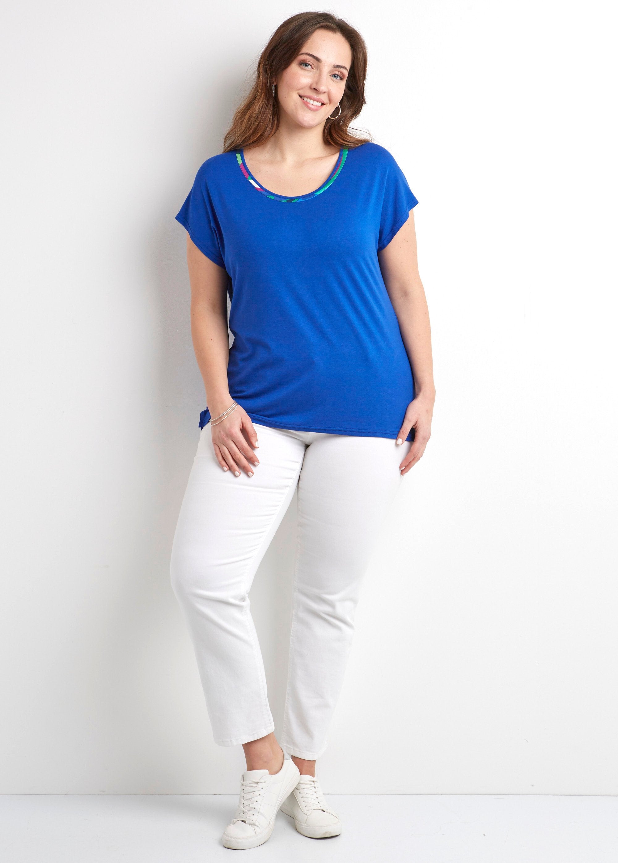 Long_round_neck_T-shirt_with_plain_or_printed_short_sleeves_Plain_blue_SF1_curvy
