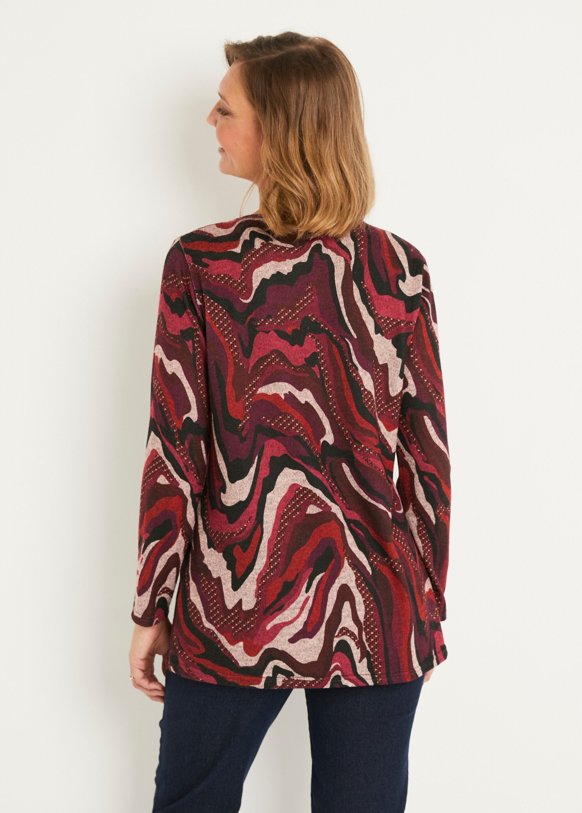 Long_flared_round_neck_graphic_print_t-shirt_Blackcurrant_print_DO1_slim