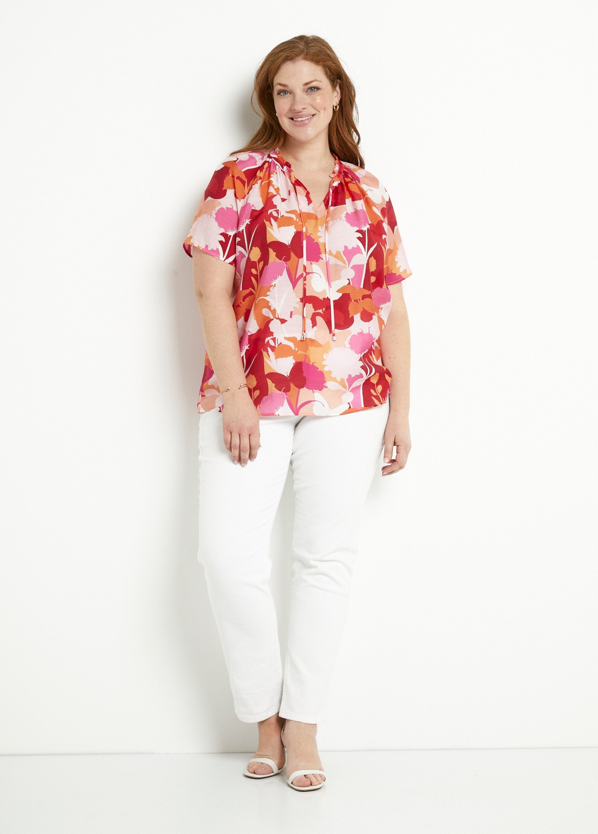 Long_tunic_with_floral_voile_and_ruffled_V-neck_Pink_and_red_SF1_curvy