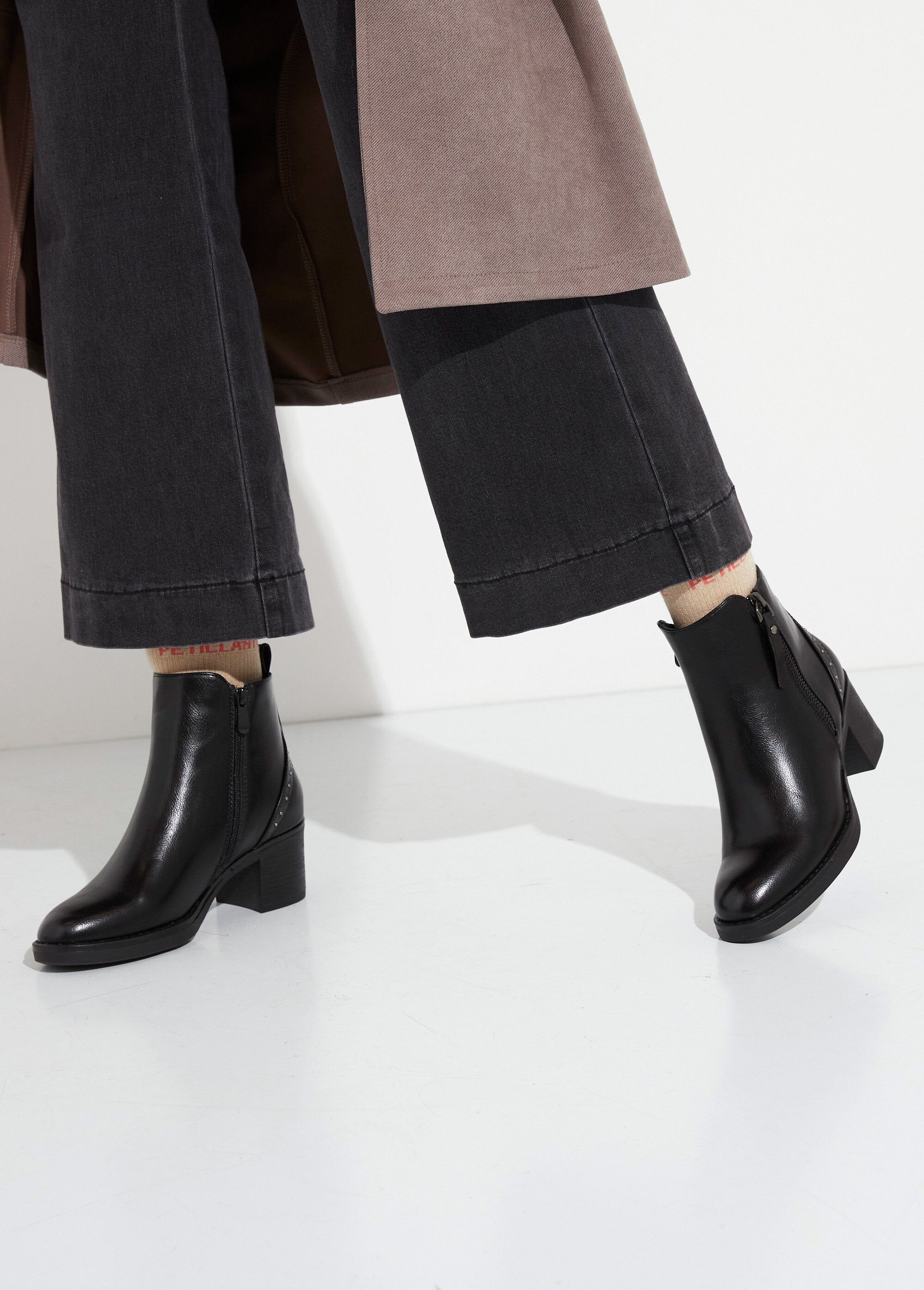Boots_zippées_à_talon_détails_cloutés_Noir_SF1_slim