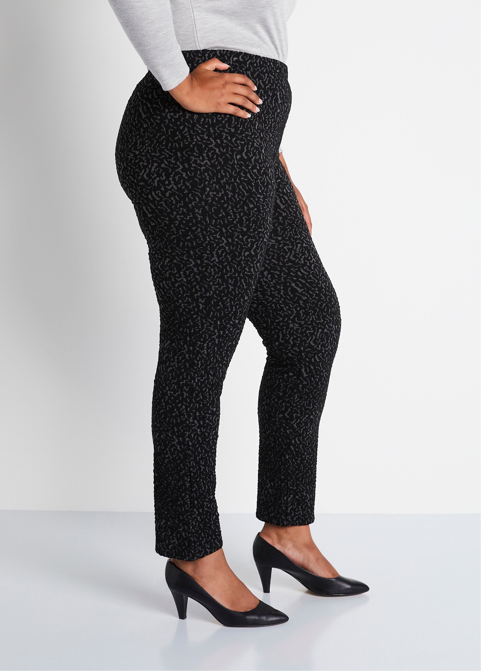 Plain_or_two-tone_stretchy_elasticated_waist_leggings_Gray_and_black_DR1_curvy