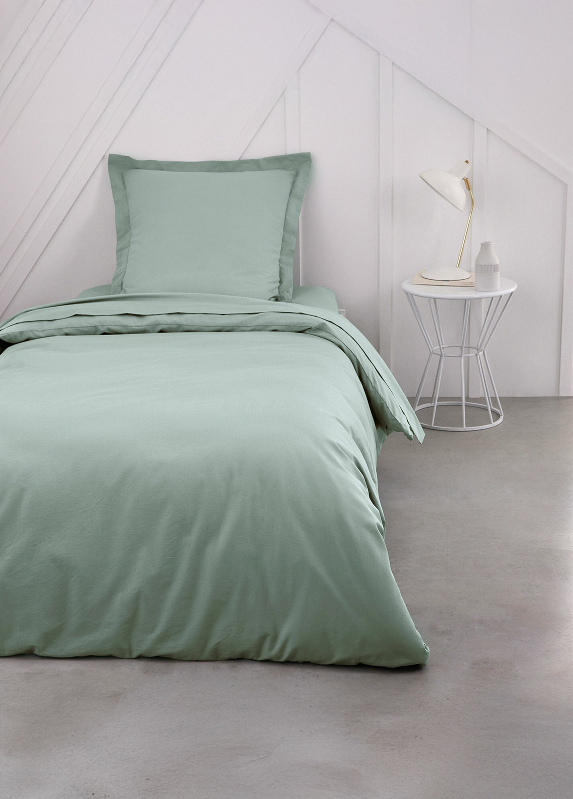 Plain_cotton_fitted_sheet_Celadon_SF1_slim