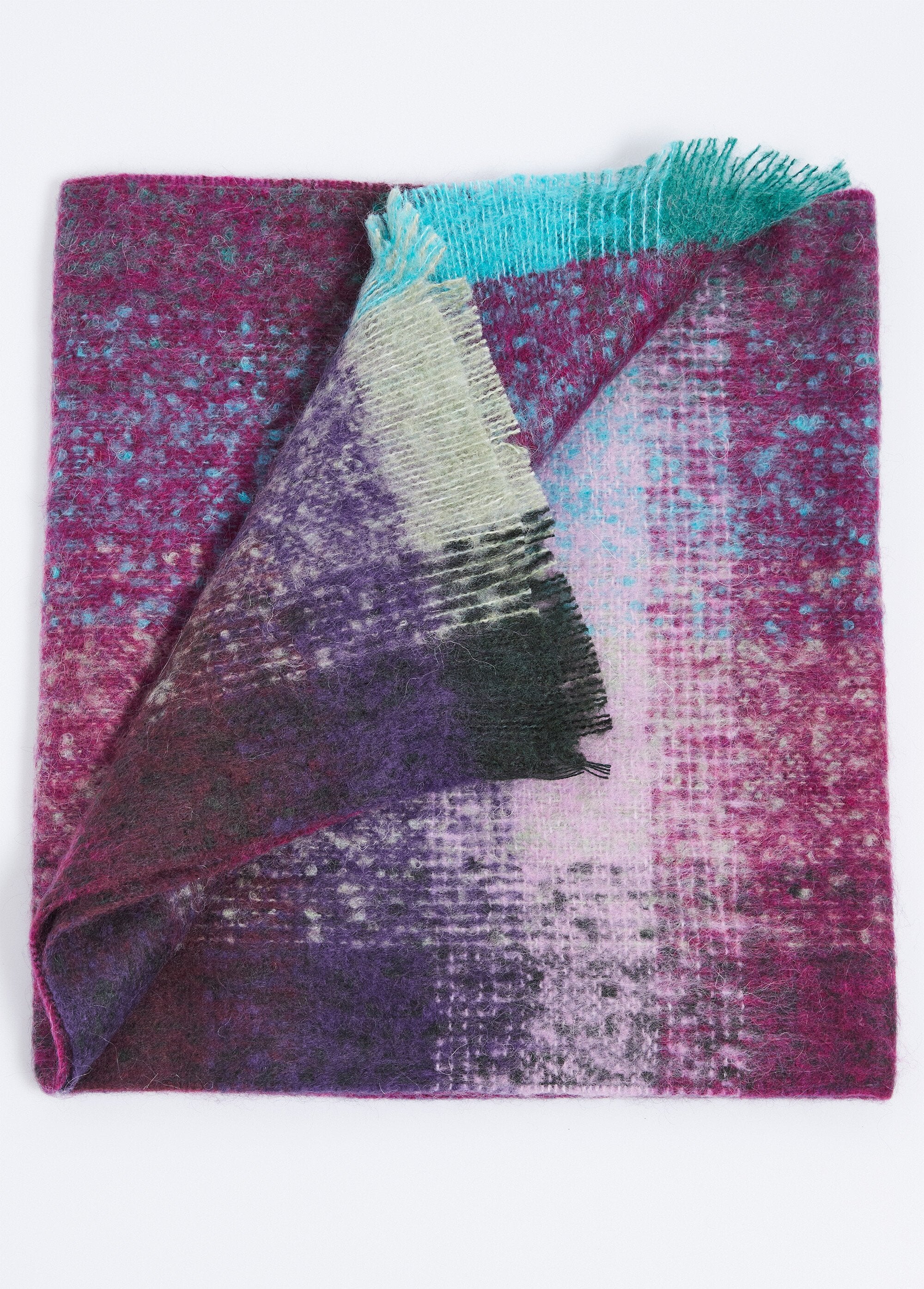 Multicolored_fringed_scarf_with_mohair_Purple_FA1_slim