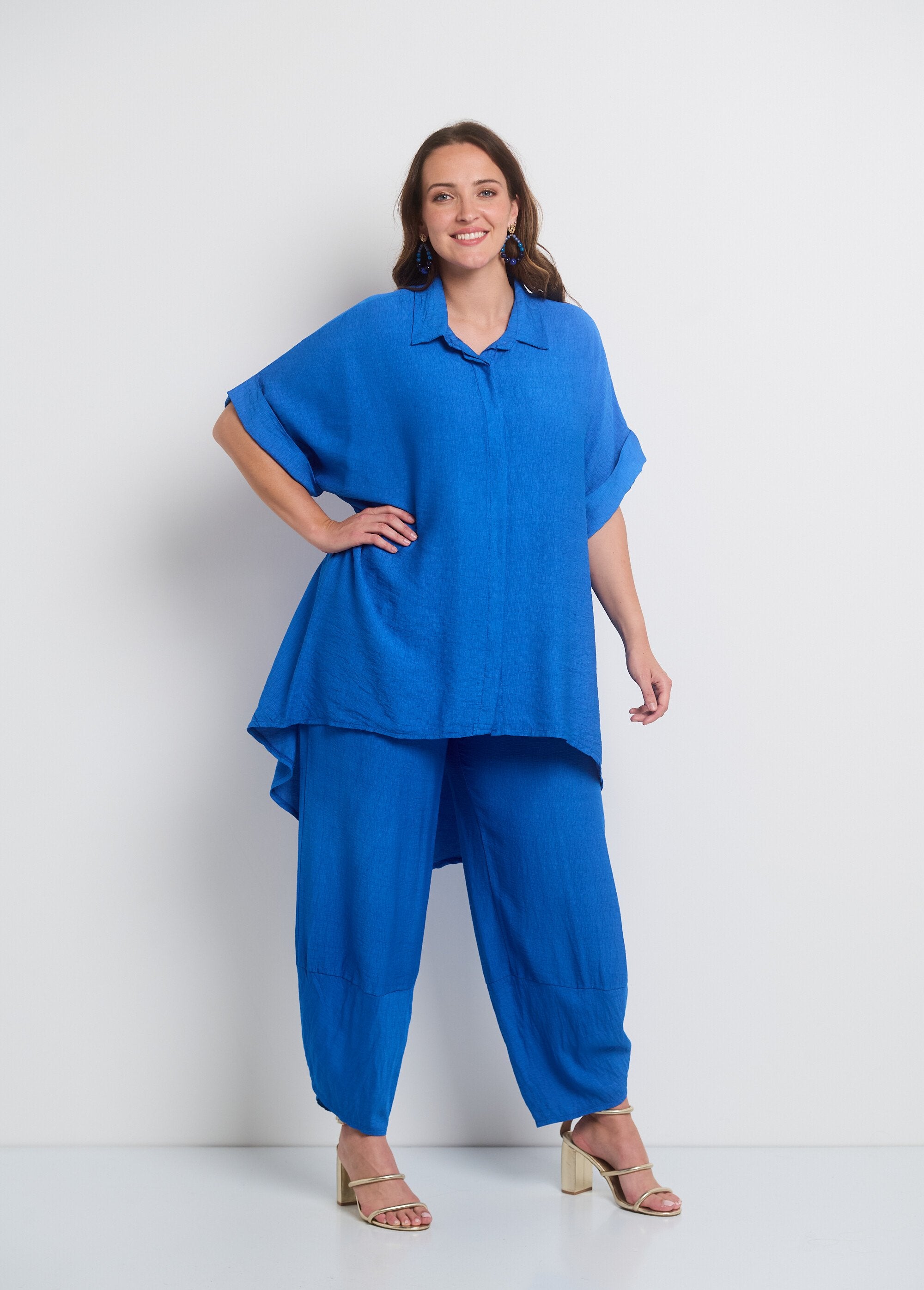 Ensemble_chemisier_et_pantalon_Bleu_roi_FA1_curvy