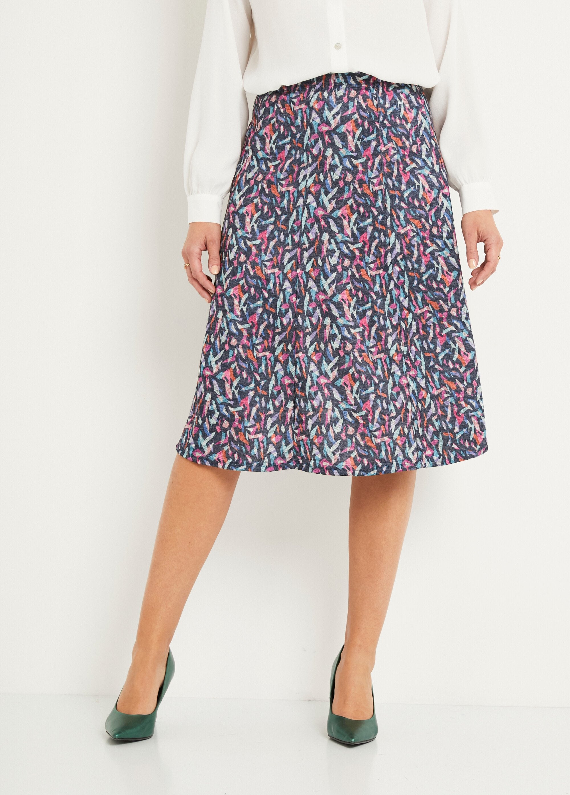 Mid-length_flared_skirt_with_graphic_pattern_Pink_and_blue_FA1_slim