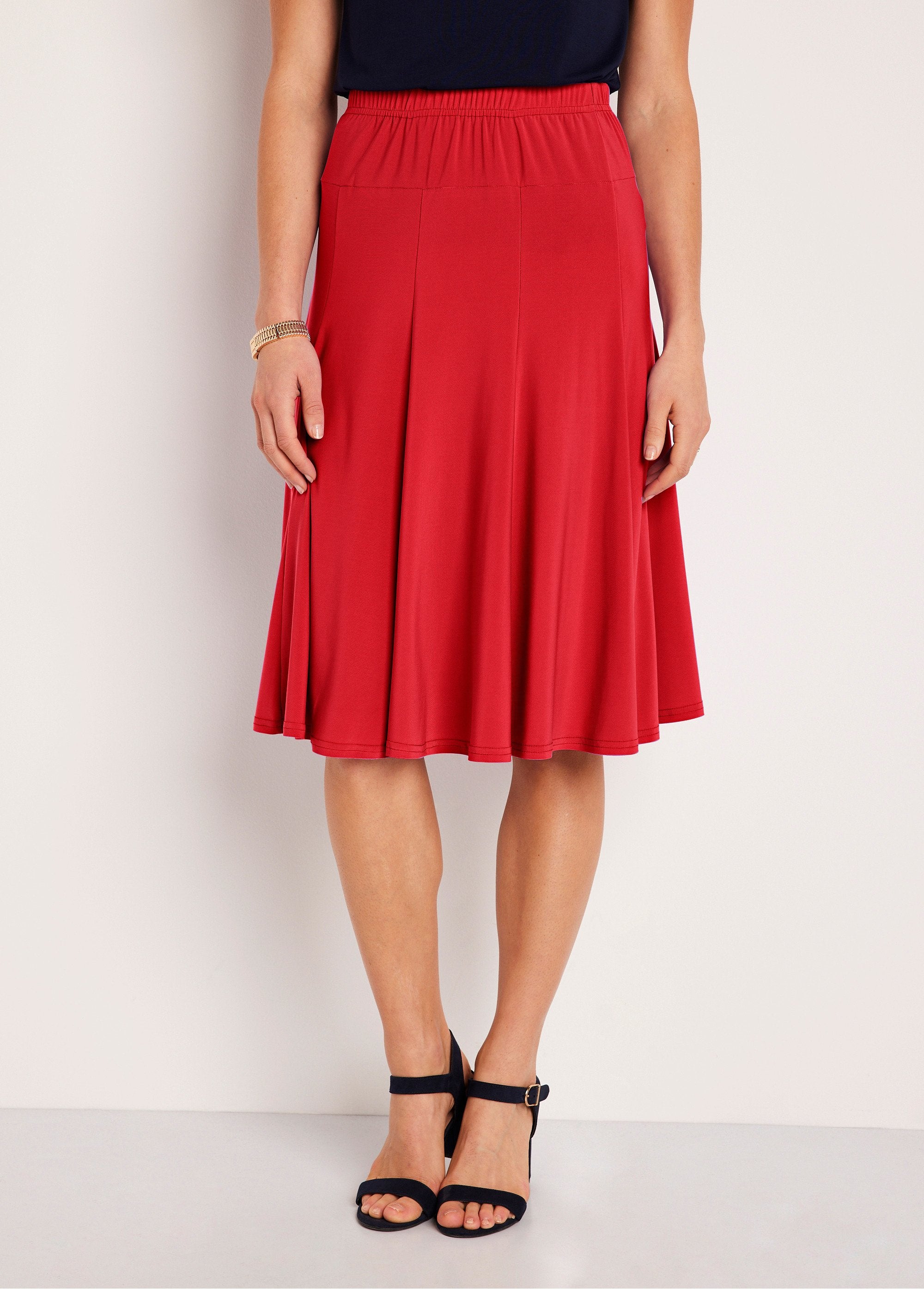 Mid-length_flared_knit_skirt_Morello_cherry_FA1_slim