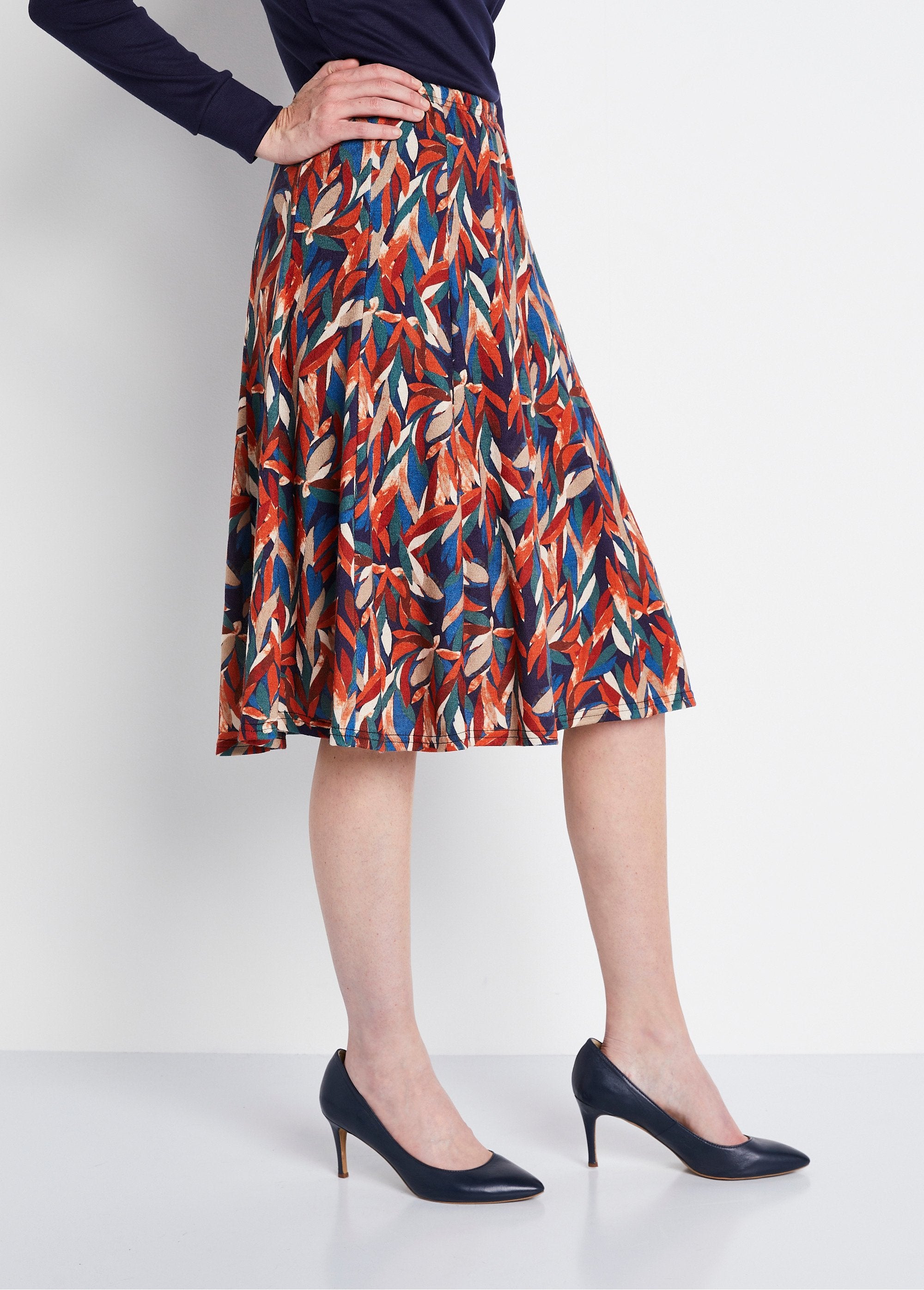 Printed_knit_flared_mid-length_skirt_Blue_print_DR1_slim