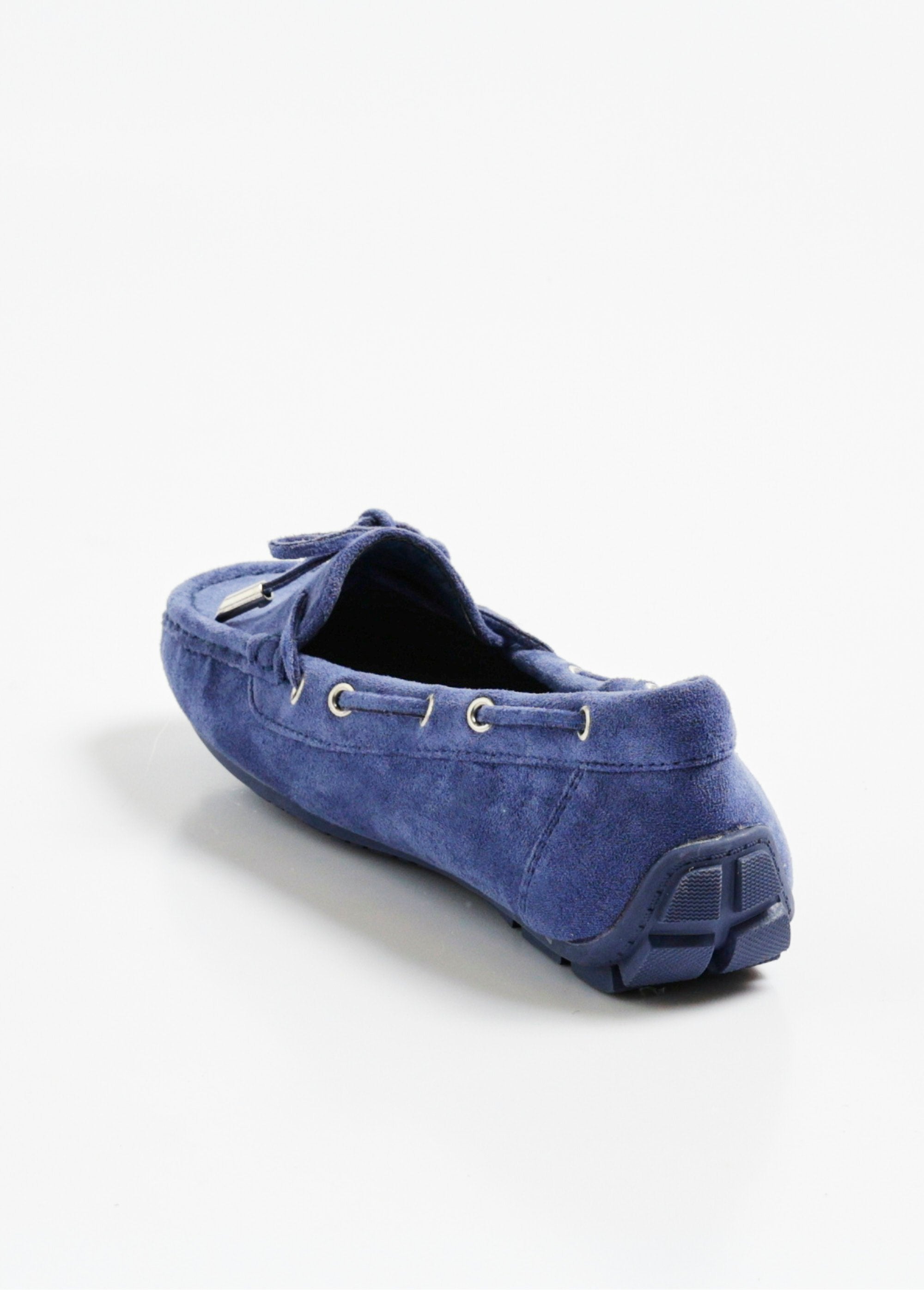 Chic_suede-look_loafers_with_bow_Blue_DO1_slim