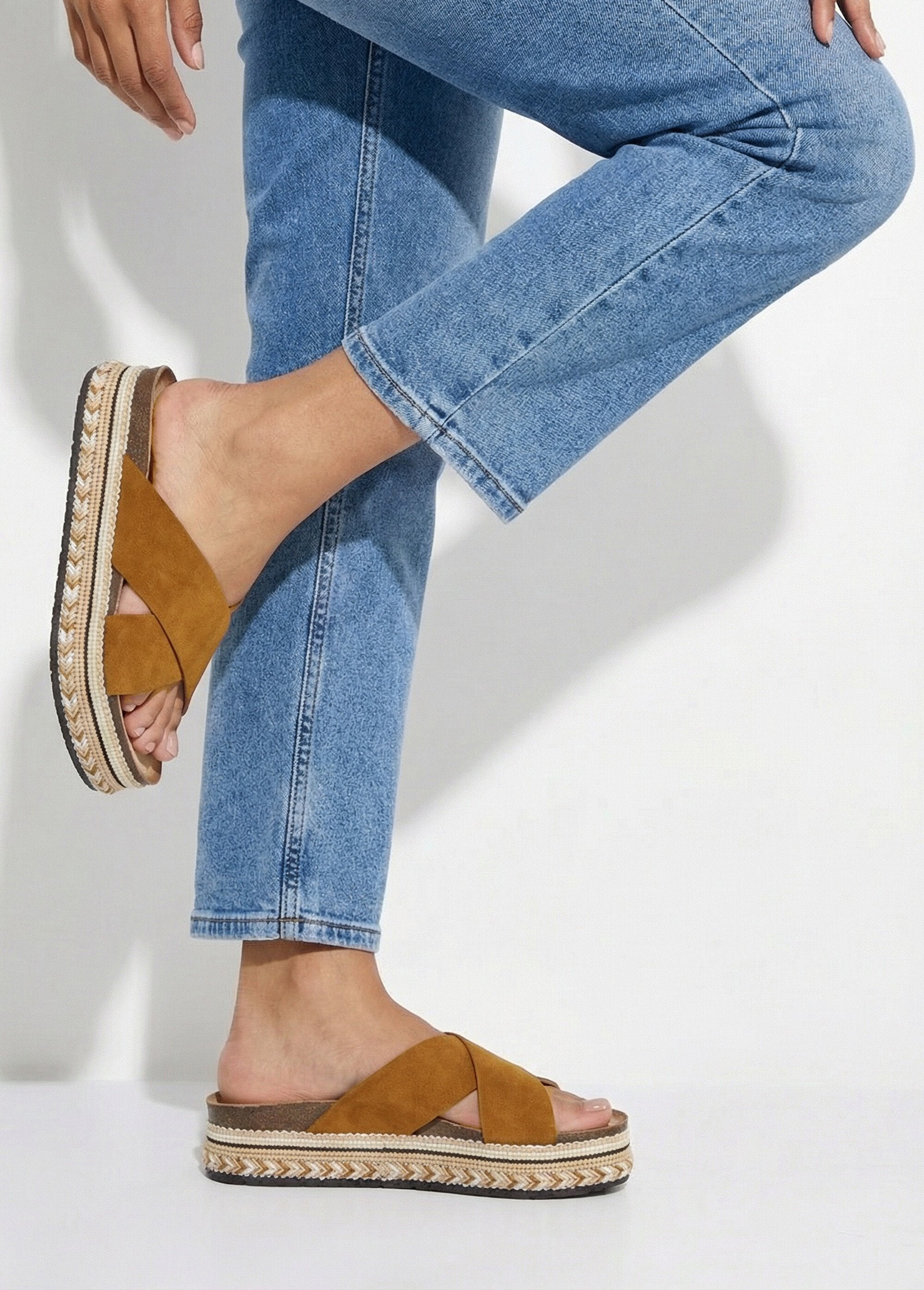 Cross-strap_mules_with_platform_sole_camel_SF1_slim
