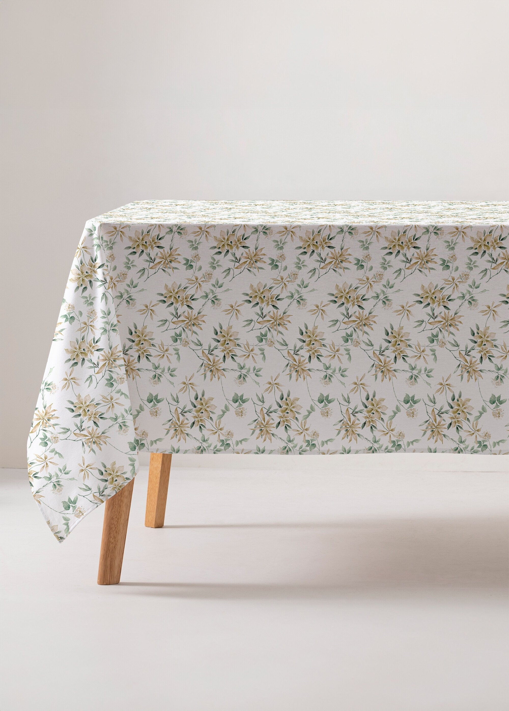 Stain-resistant_tablecloth_with_leaf_pattern_Green_print_FA1_slim