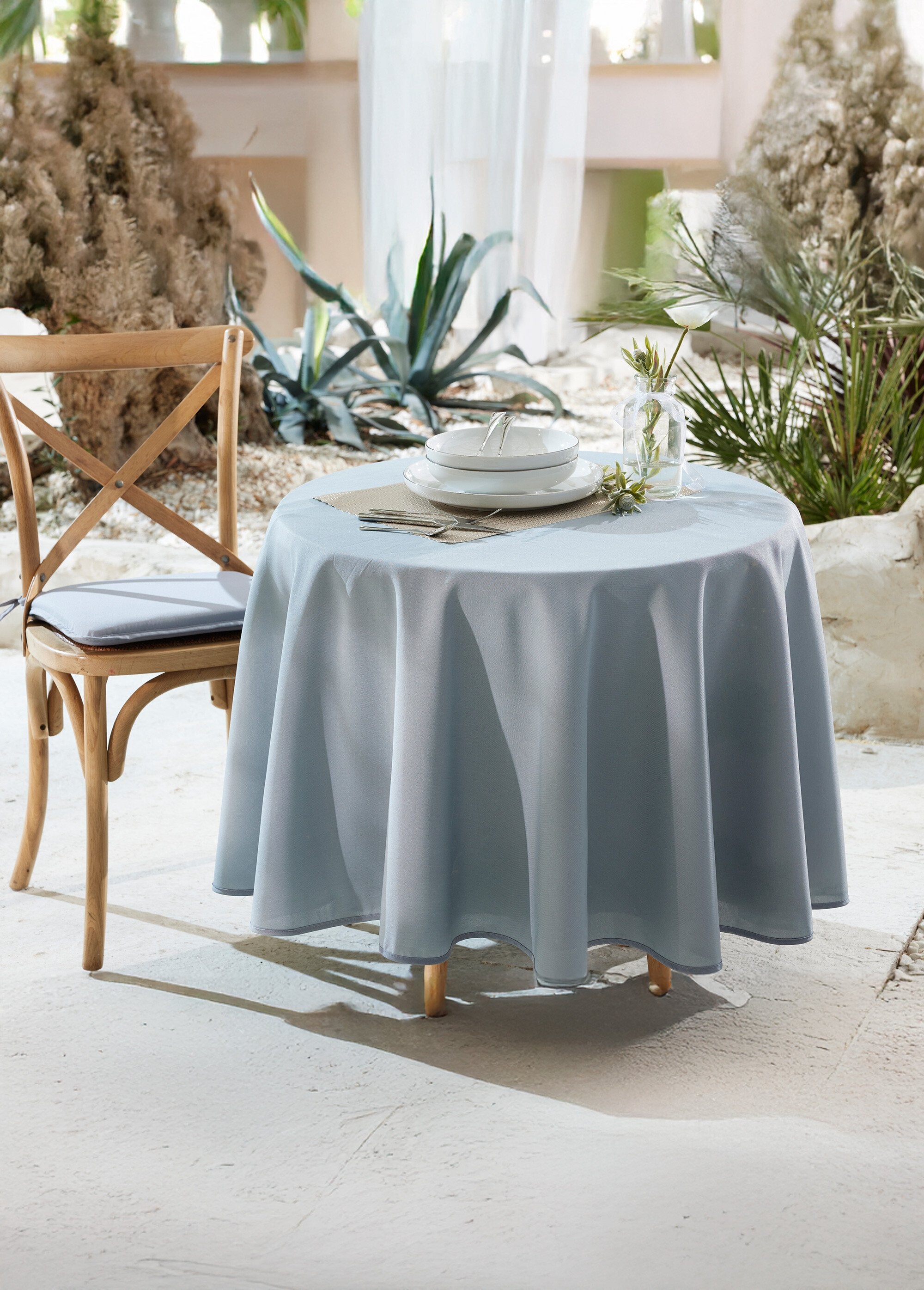 Plain_tablecloth,_easy_care_Steel_FA1_slim