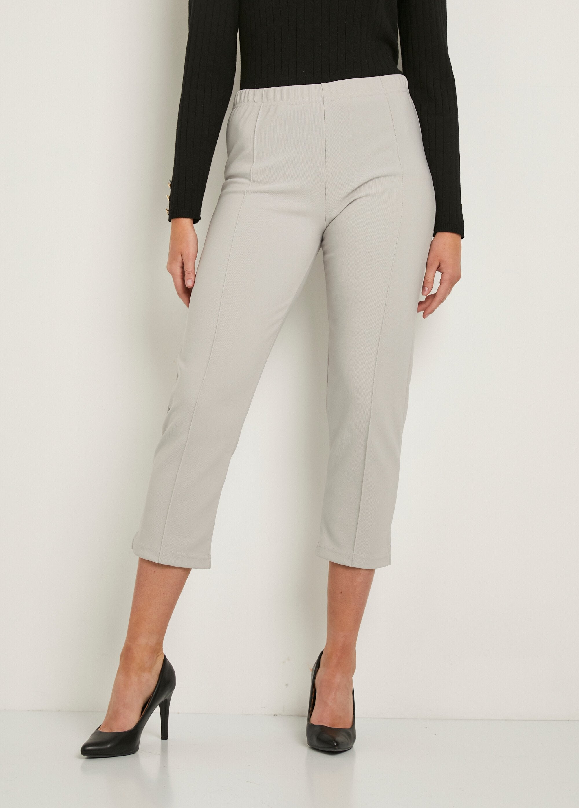 Ribbed_elasticated_waist_cropped_pants_Light_gray_FA1_slim