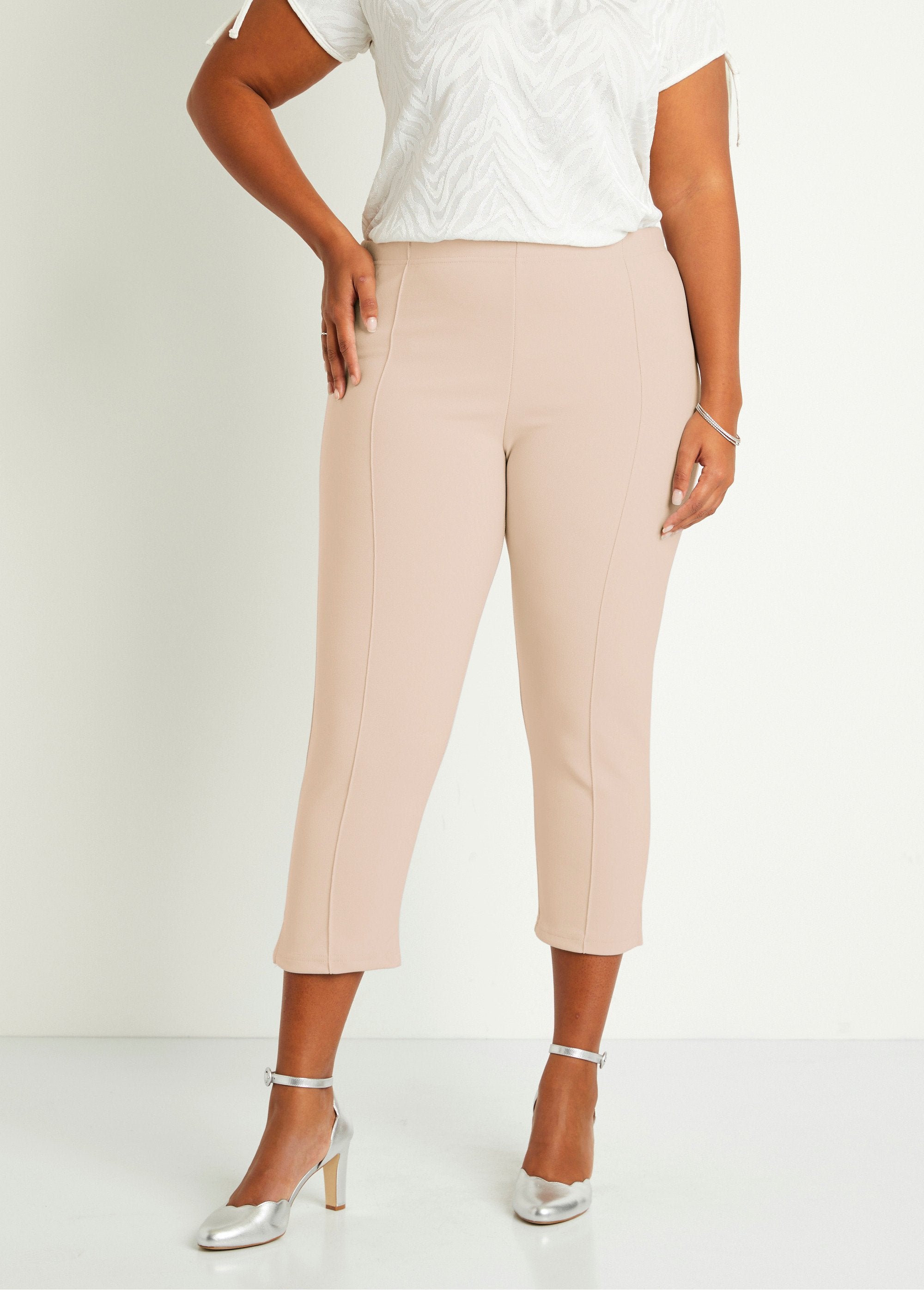 Ribbed_elasticated_waist_cropped_pants_Beige_FA1_curvy