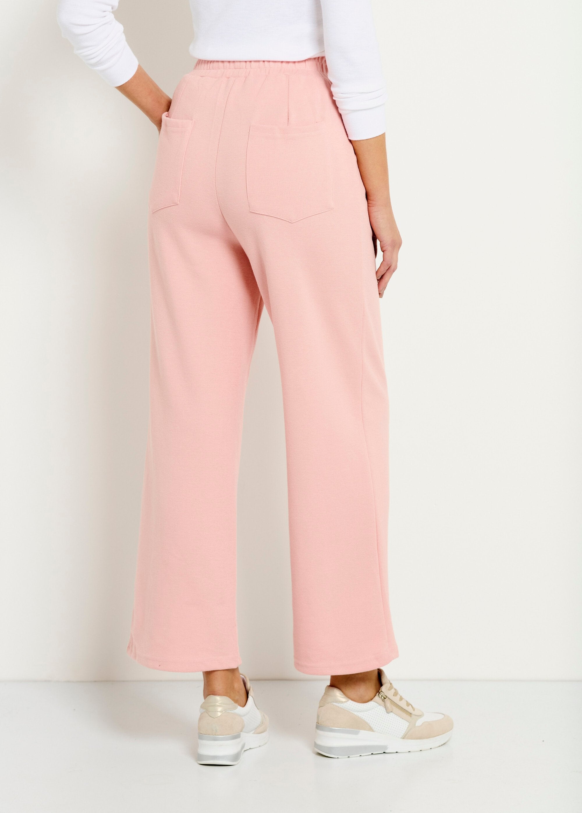 Wide_comfort_polo_knit_pants_Nude_pink_DO1_slim