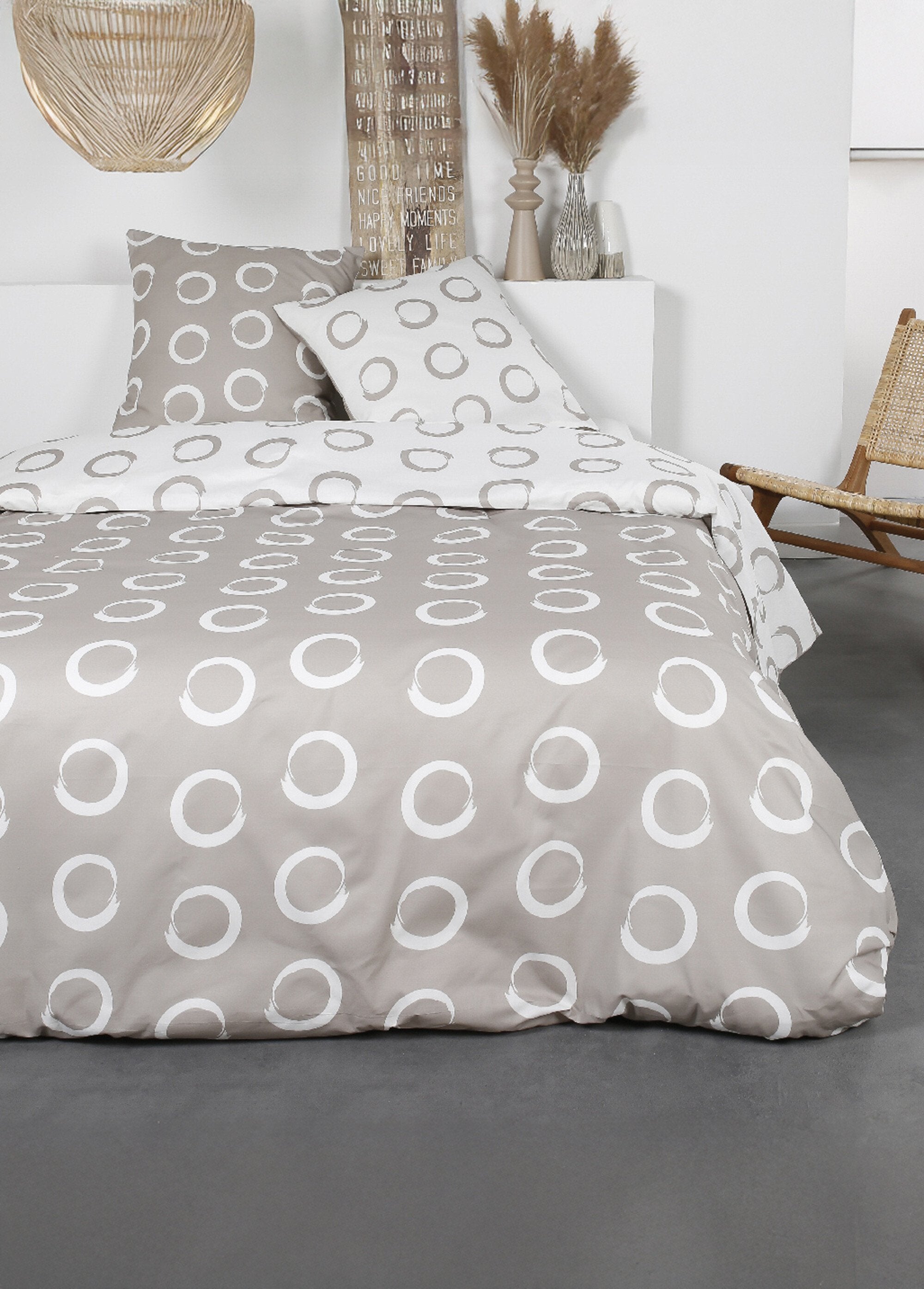 Flannel_bedding_set_240_x_220cm,_Circles_Beige_and_white_FA1_slim