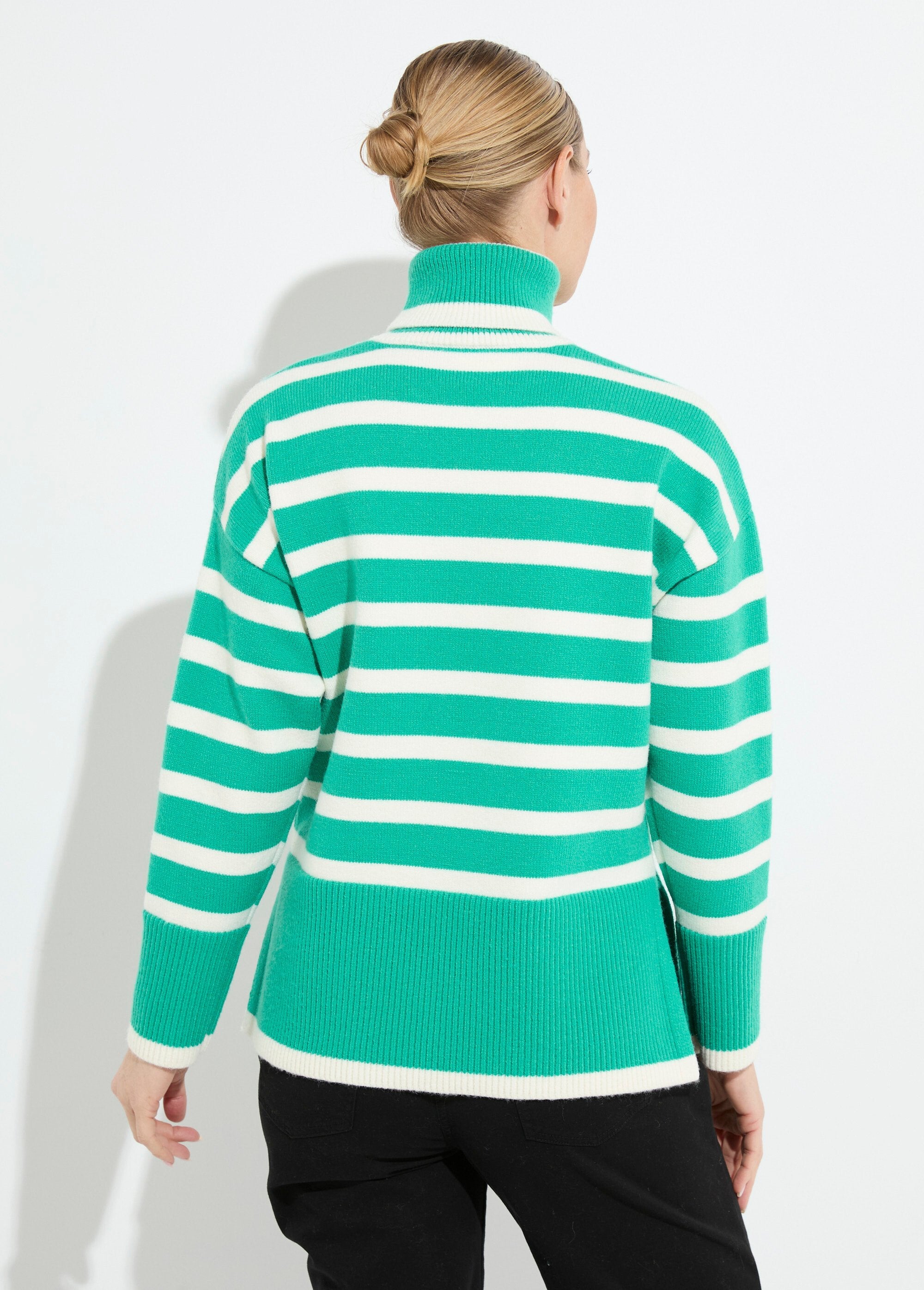 Pull_col_roulé_manches_longues_descendues_Raye_vert_DO1_slim