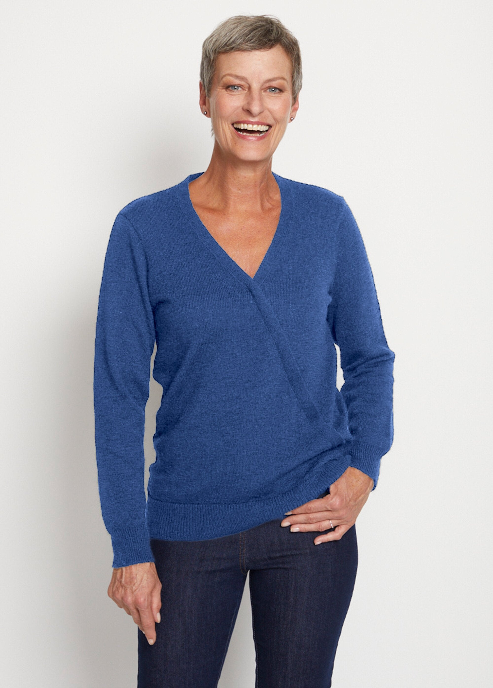 Wrap-over_sweater_Hard_blue_FA1_slim