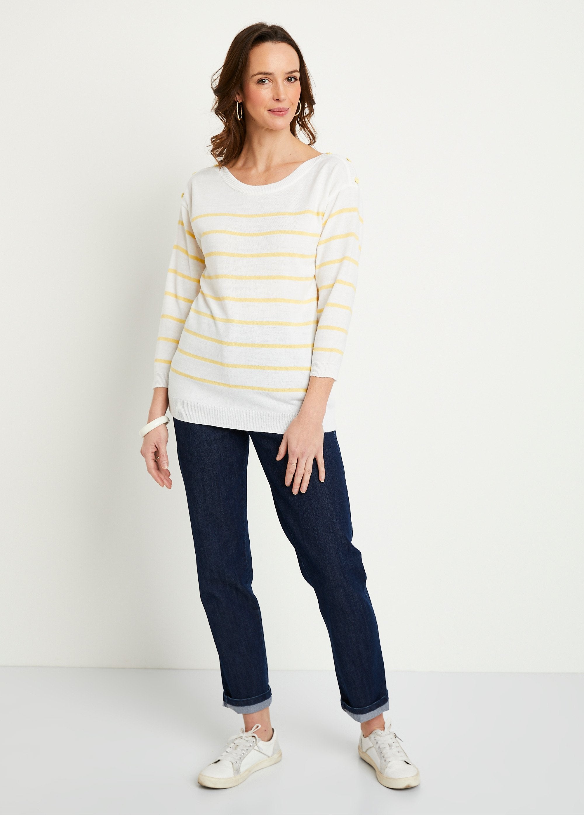 Thin_striped_sweater_White_and_vanilla_SF1_slim