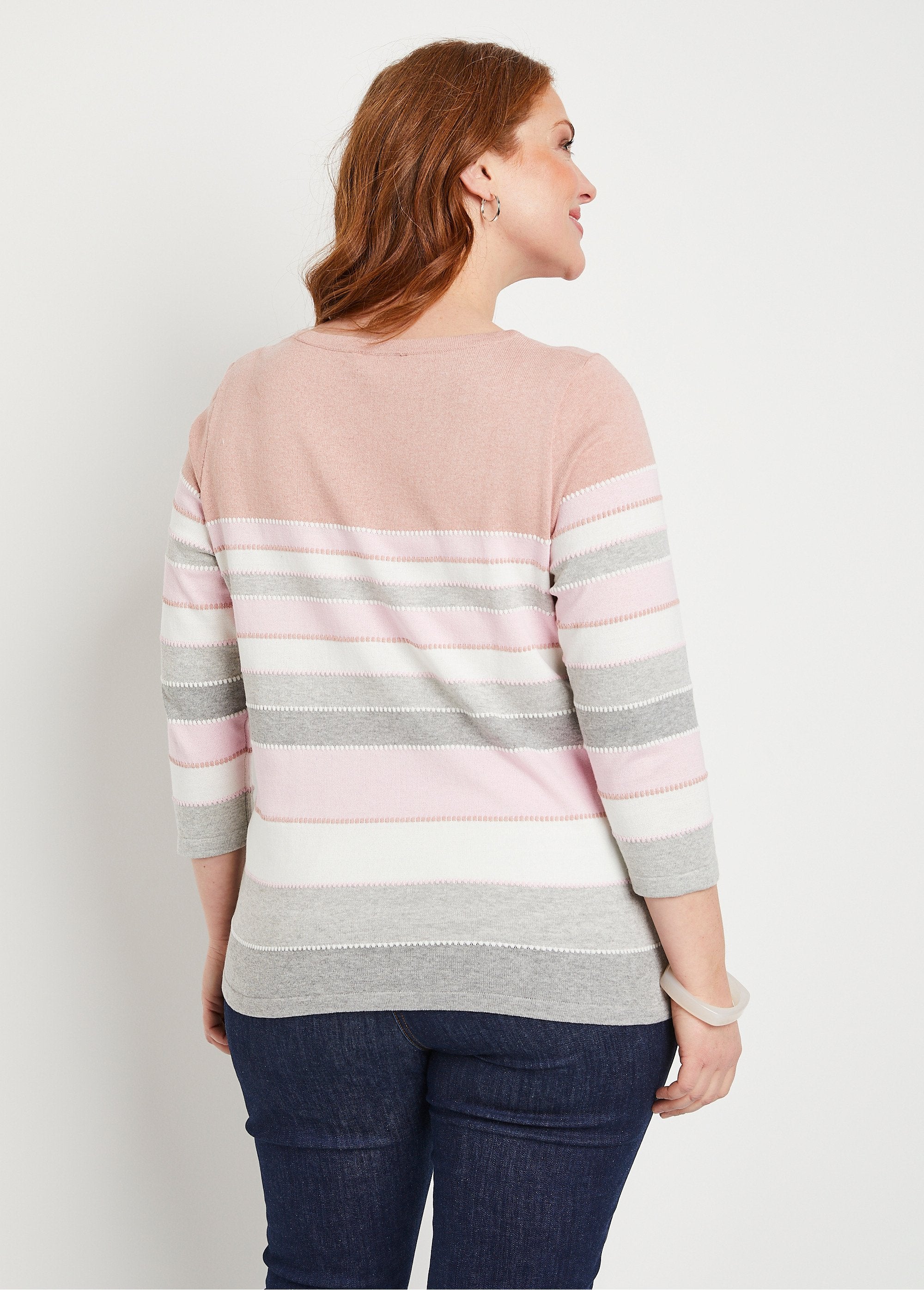 Fancy_jacquard_knit_sweater_Pink_stripe_DO1_curvy