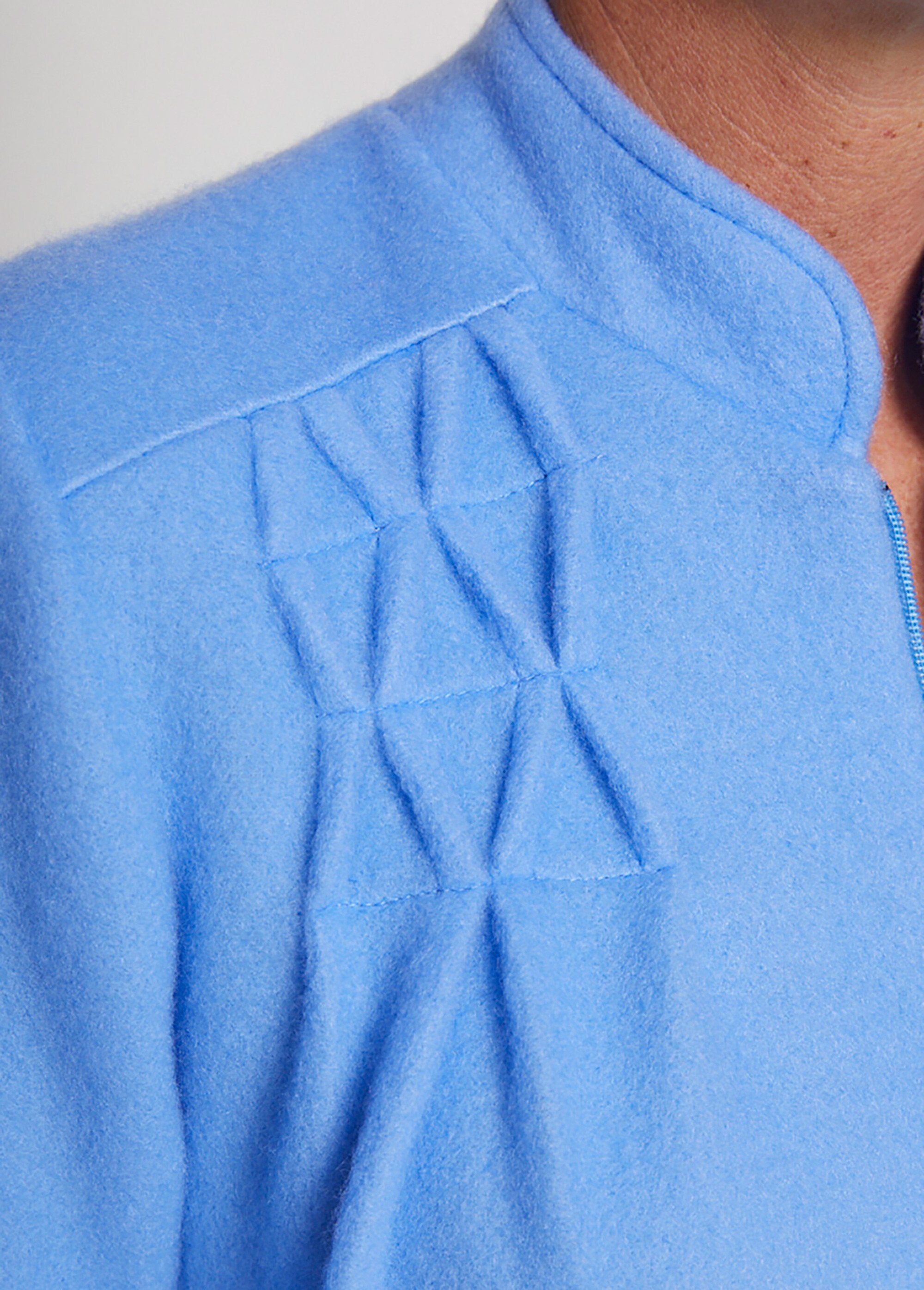 Courtelle®_zipped_knit_bathrobe_Blue_DE2_slim