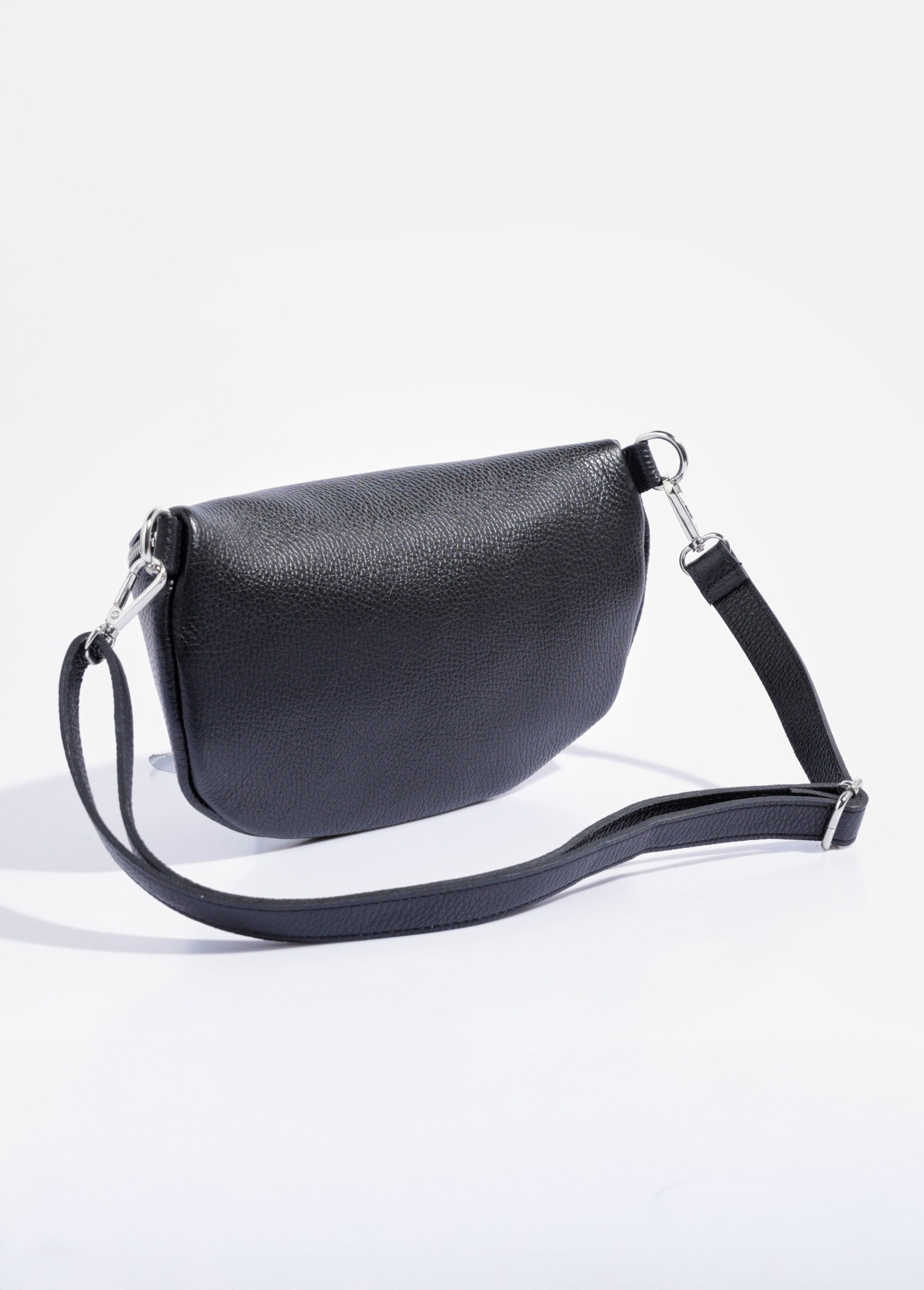 Double_zip_leather_fanny_pack_Black_DO1_slim