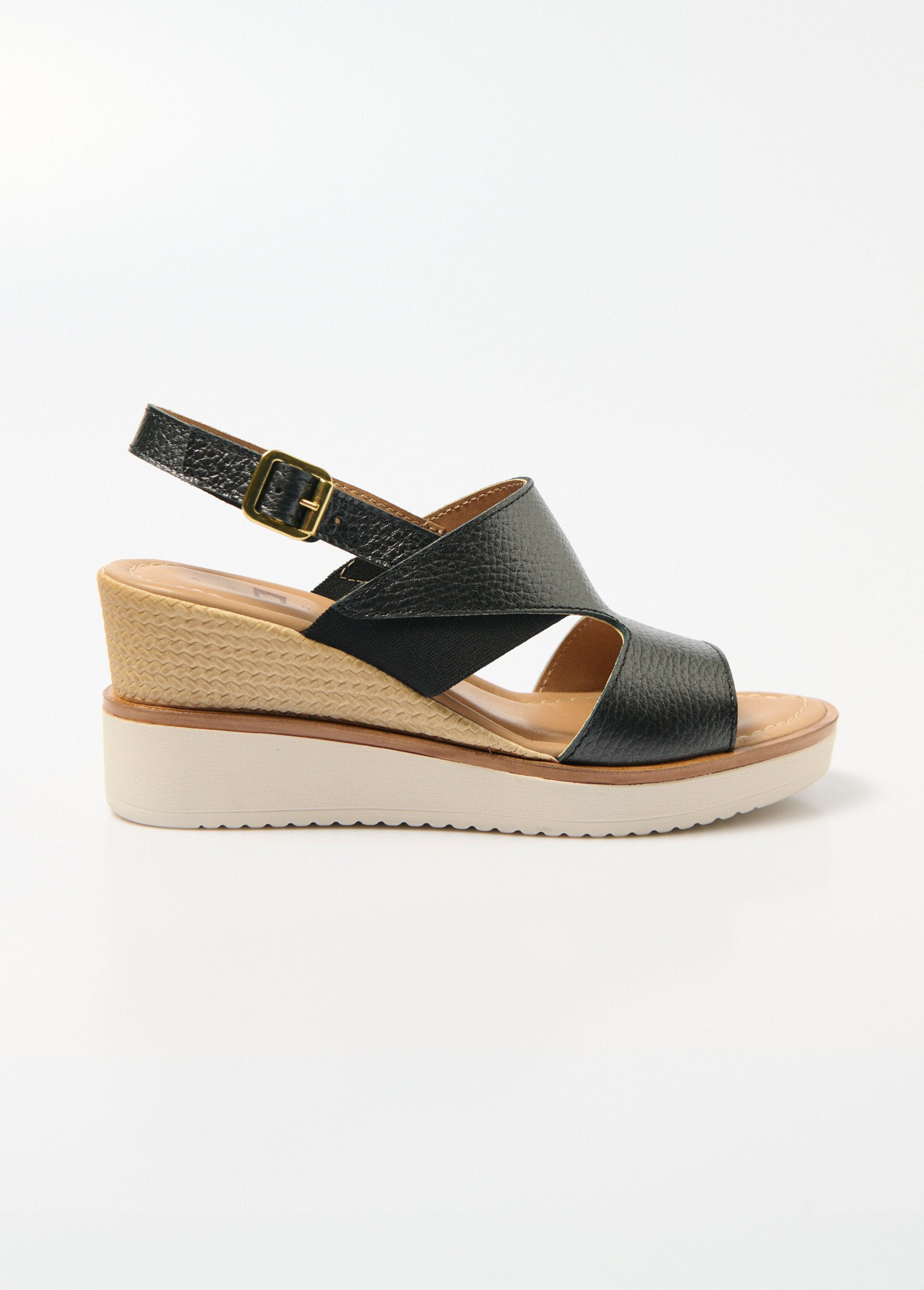 Comfort_width_wedge_leather_sandals_Black_DR1_slim