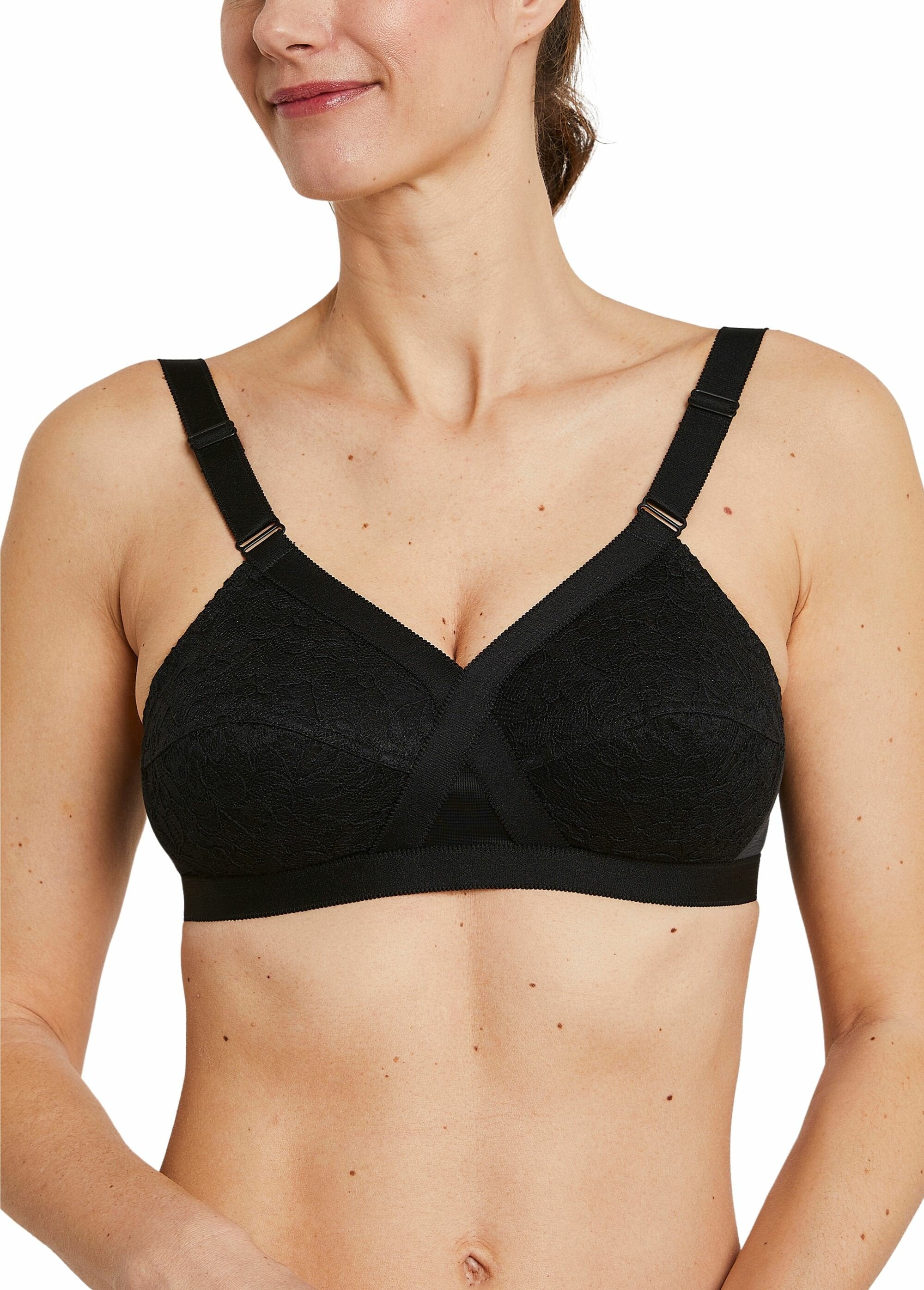 Non-wired_crossover_bra_-_set_of_2_Black_lot2_FA1_slim