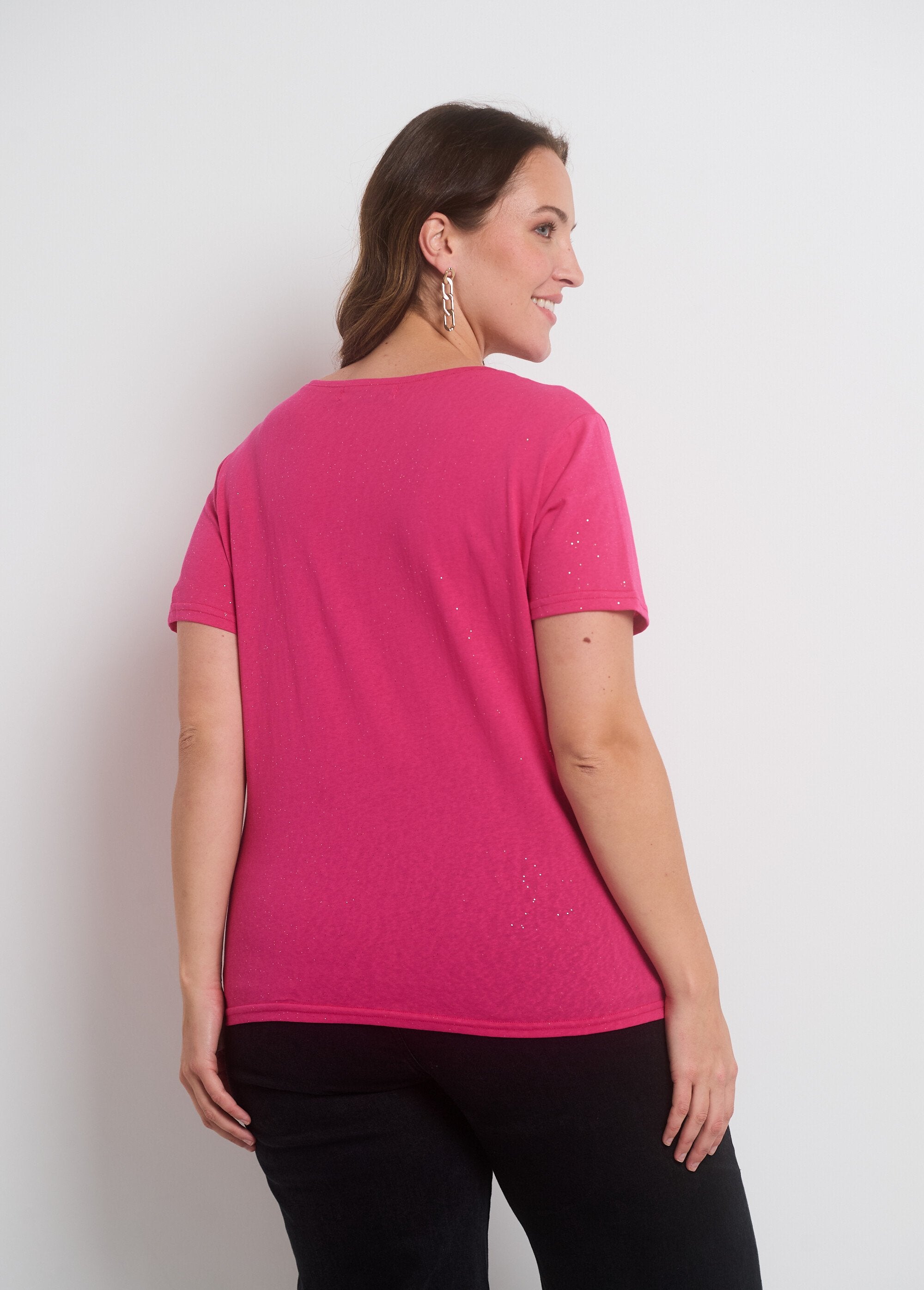 Short-sleeved_sequined_mesh_T-shirt_Fuchsia_DO1_curvy