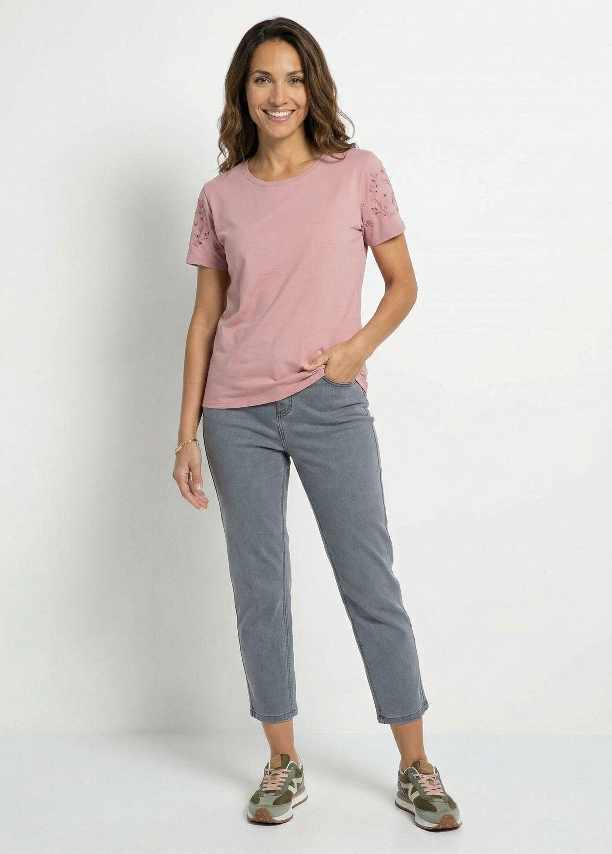 Short-sleeved_embroidered_stretch_cotton_T-shirt_Pink_SF1_slim