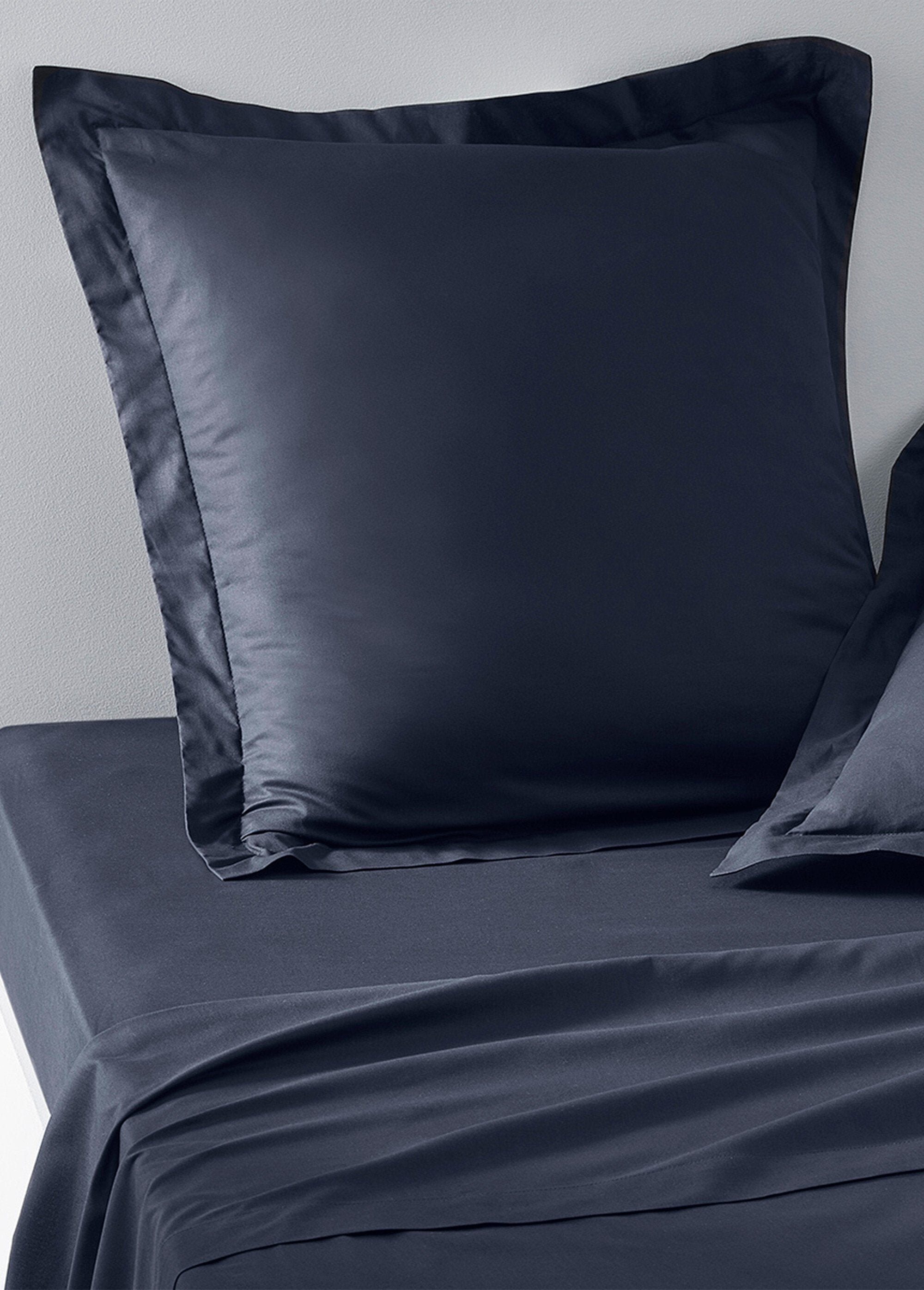 Plain_cotton_pillowcase_Navy_DE3_slim