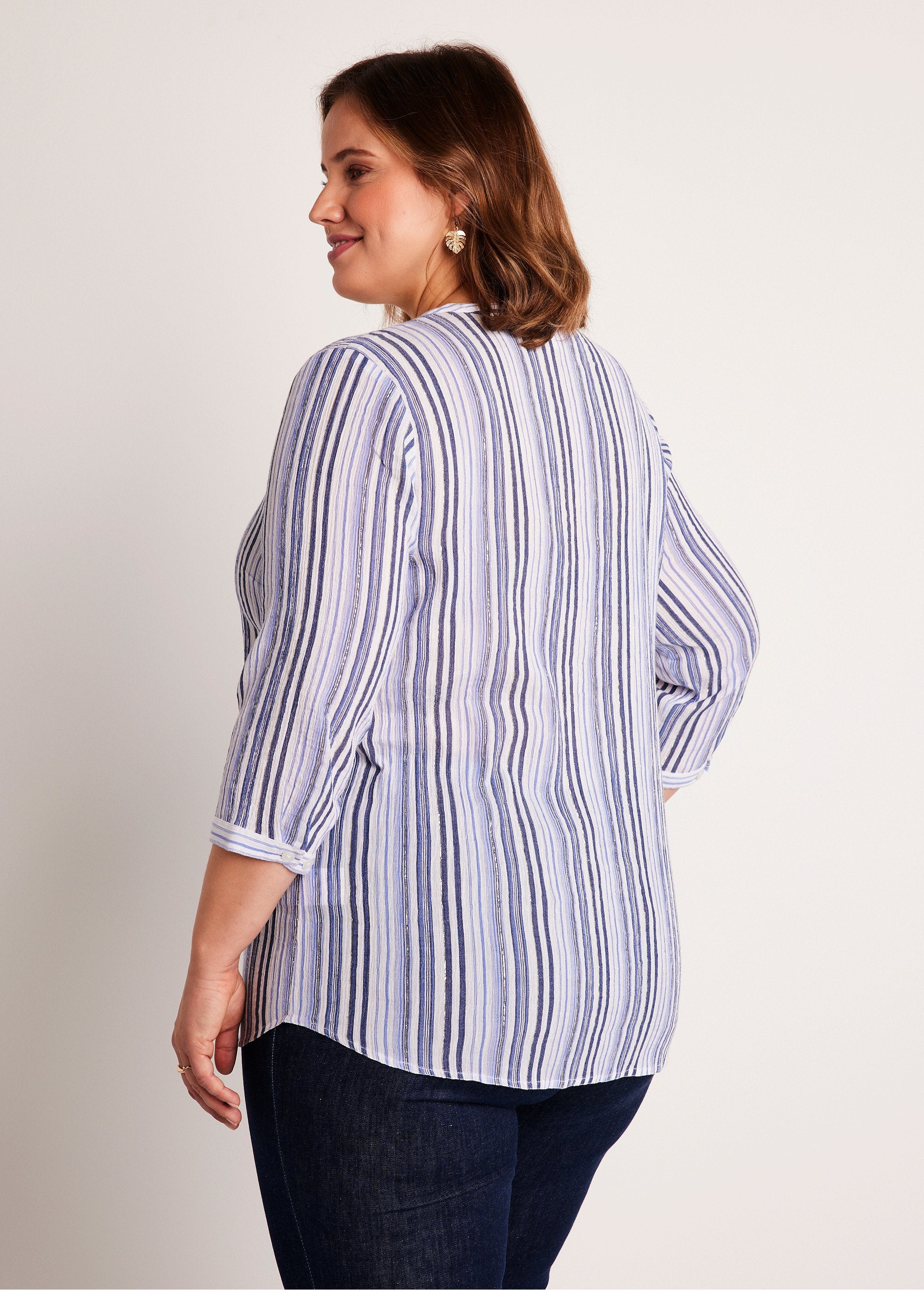 Long_straight_shiny_striped_tunic_Blue_DO1_curvy