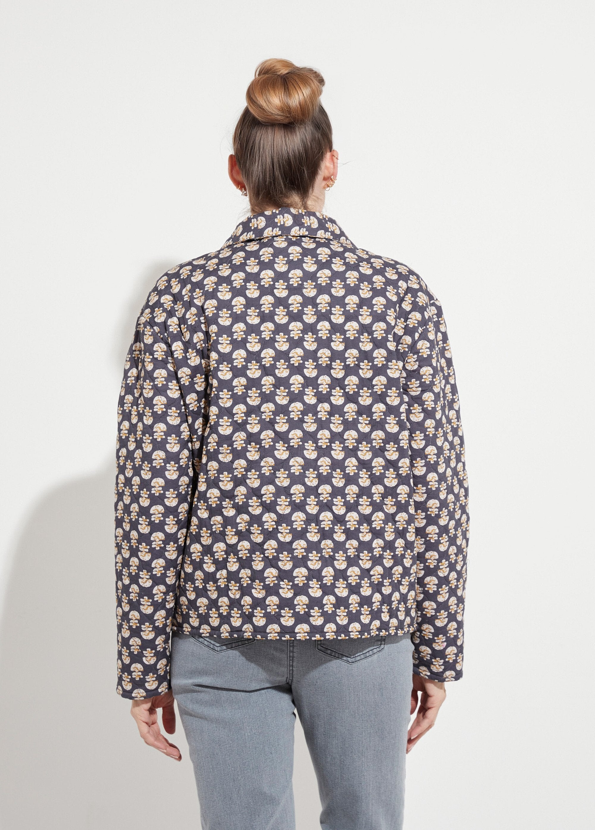 Printed_quilted_button-down_jacket_Gris_DO1_slim